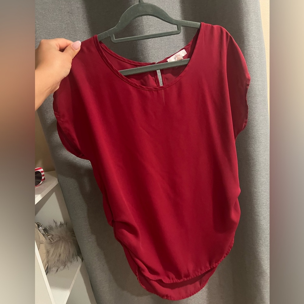 Red short sleeve oversized blouse - flowy
